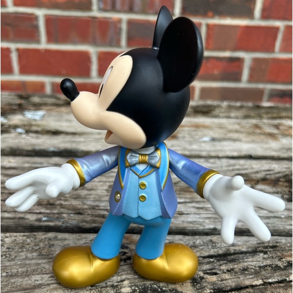 Walt Disney World 50th Anniversary Mickey Mouse Articulated Posable Figure A8 - Picture 3 of 8